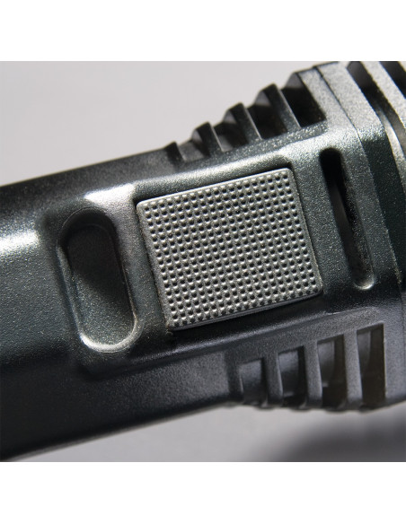 TORCHE LED RECHARGEABLE 8060 PELI™