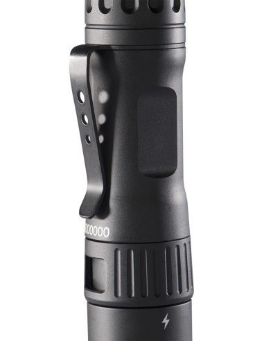 TORCHE TACTIQUE LED 7100 PELI™