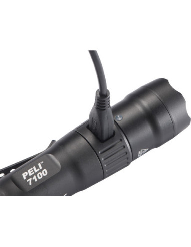 TORCHE TACTIQUE LED 7100 PELI™